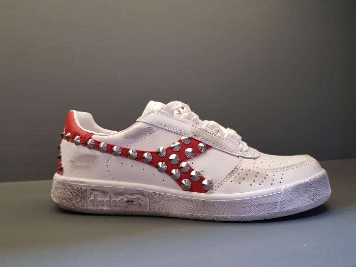 diadora scarpe con borchie