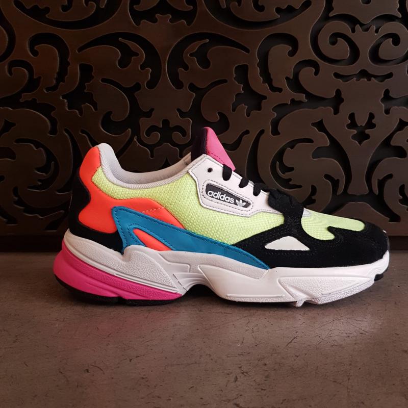 adidas falcon w cg6210